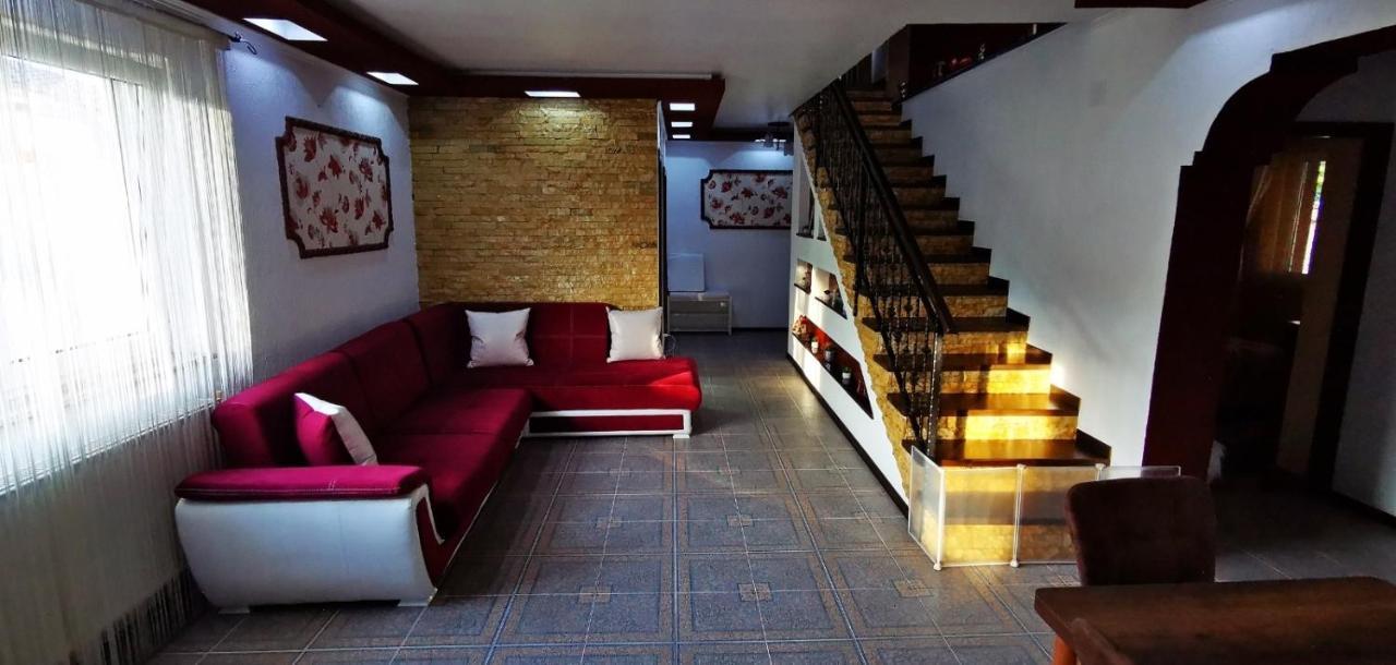 Casa De Vacanta Dalia Si Crina Babadag Extérieur photo